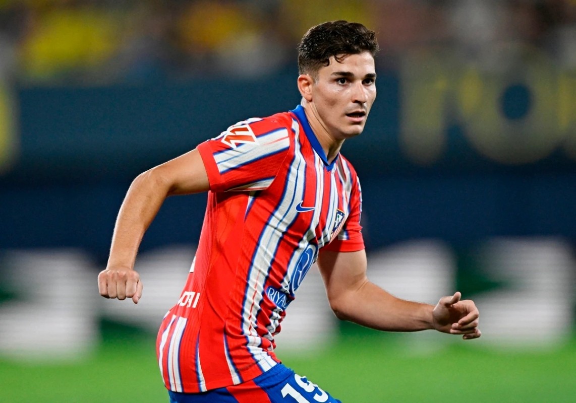 Julián Álvarez, fichaje estrella rojiblanca ¿fichamos sin miedo en Comunio? Julián Álvarez, fichaje estrella rojiblanca ¿fichamos sin miedo en Comunio?