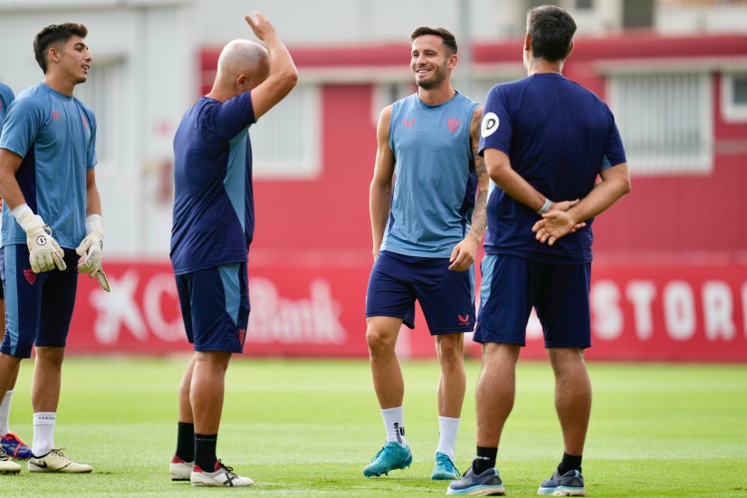 Nueva baja en el entrenamiento del Sevilla y novedades con Ocampos Nueva baja en el entrenamiento del Sevilla y novedades con Ocampos