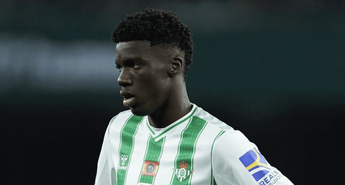 El Villarreal busca al sustituto de Danjuma en el Real Betis El Villarreal busca al sustituto de Danjuma en el Real Betis