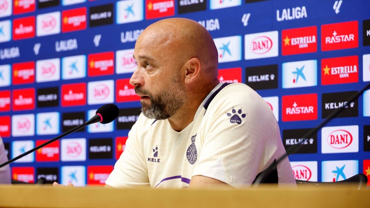 Manolo González sobre Alejo Véliz, Cheddira, Cabrera, Kumbulla, Calero, Ünüvar y el Alavés Manolo González sobre Alejo Véliz, Cheddira, Cabrera, Kumbulla, Calero, Ünüvar y el Alavés