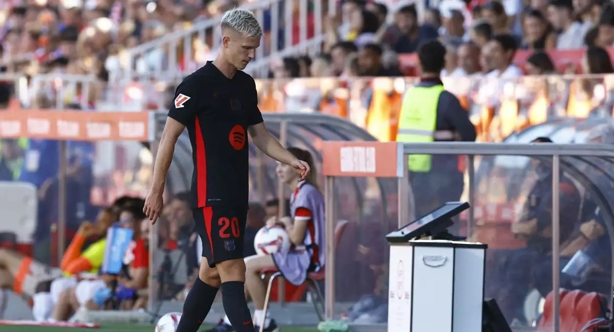 Parte médico y tiempo estimado de baja de Dani Olmo Parte médico y tiempo estimado de baja de Dani Olmo