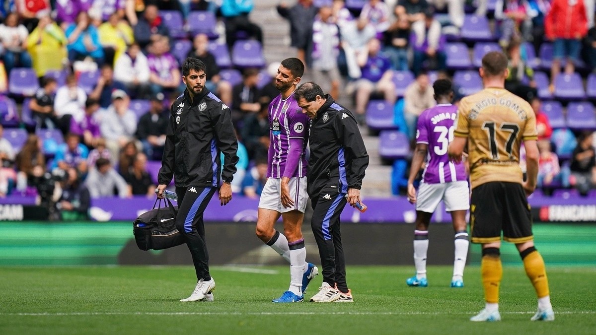 Parte médico y tiempo de baja de Cenk Ozkacar Parte médico y tiempo de baja de Cenk Ozkacar