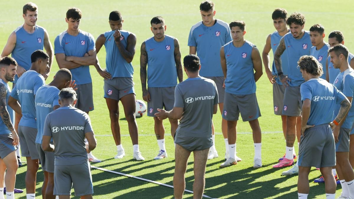Sorpresas en el ensayo de Simeone Sorpresas en el ensayo de Simeone