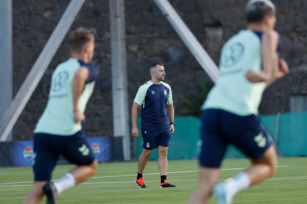 El once de la UD Las Palmas en esta jornada 10 según Canarias7 El once de la UD Las Palmas en esta jornada 10 según Canarias7