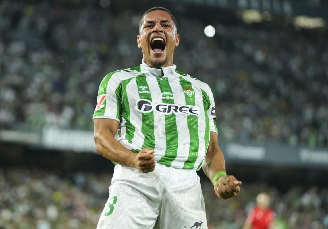 Posible lesión de Vitor Roque Posible lesión de Vitor Roque