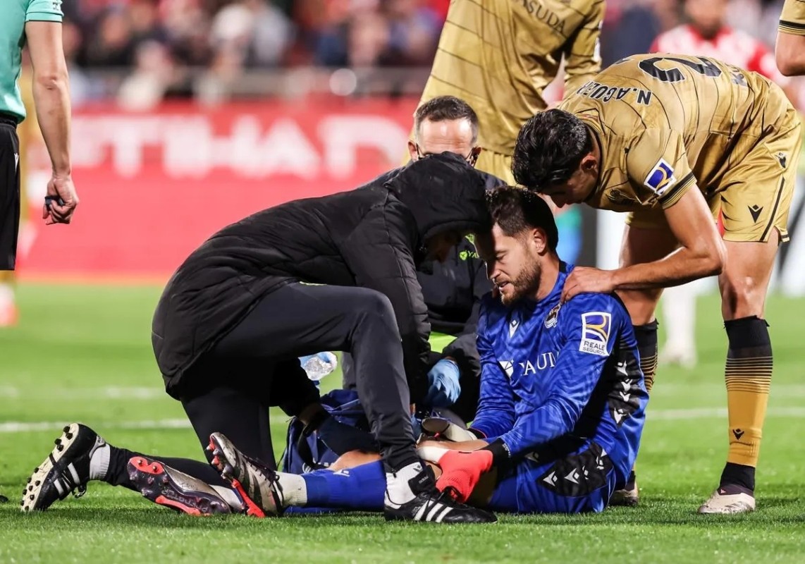 Posible lesión de Álex Remiro y Barrenetxea Posible lesión de Álex Remiro y Barrenetxea