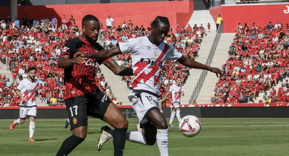 ¡Alarma Mumin en el Rayo Vallecano por lesión! ¡Alarma Mumin en el Rayo Vallecano por lesión!