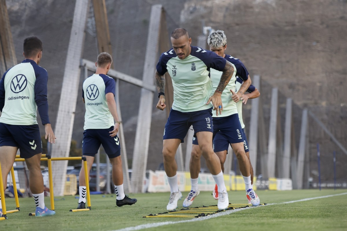 Última hora sobre Sandro Ramírez y Viti Rozada Última hora sobre Sandro Ramírez y Viti Rozada