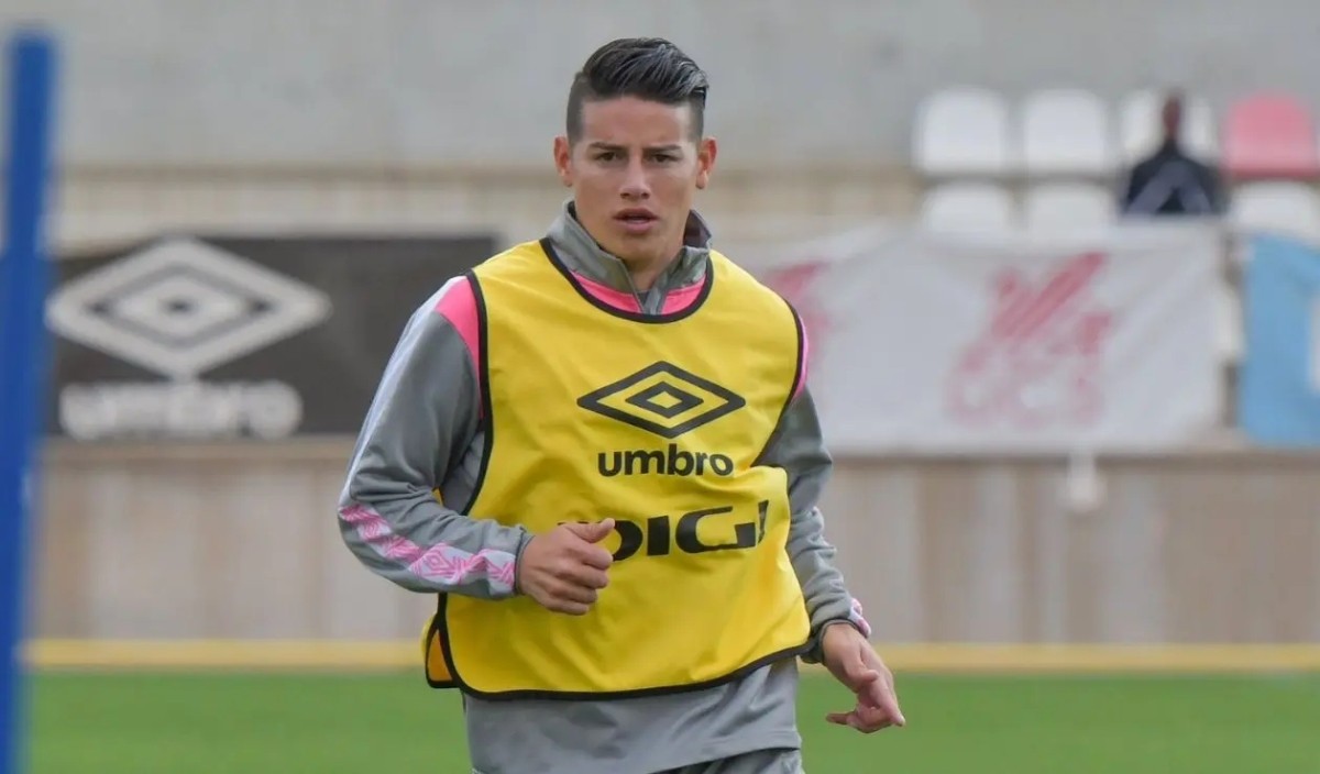 James Rodríguez pide irse del Rayo Vallecano James Rodríguez pide irse del Rayo Vallecano