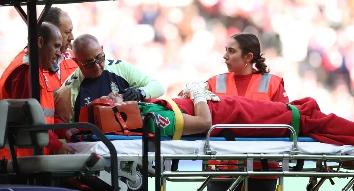 La UD Las Palmas está pendiente del estado de Jasper Cillessen