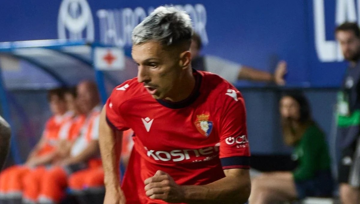 Alarma Bryan Zaragoza en Osasuna por posible lesión Alarma Bryan Zaragoza en Osasuna por posible lesión