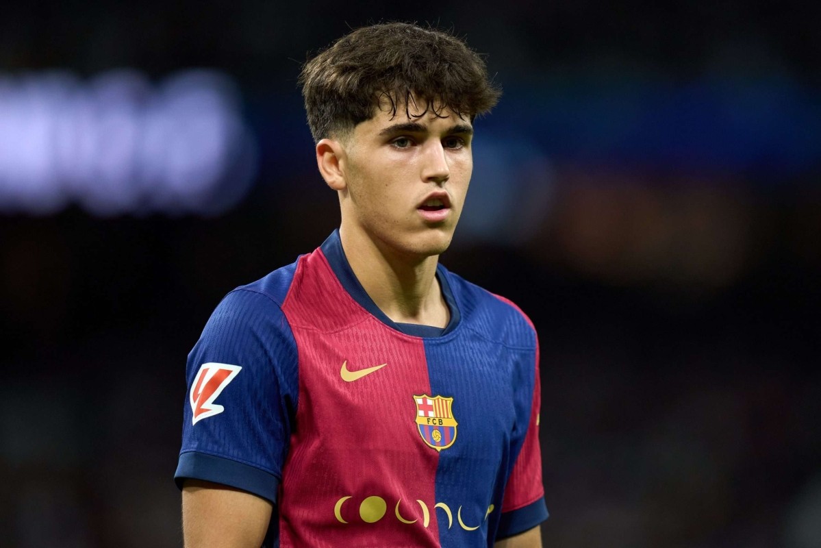 Luis de la Fuente deja entrever que Cubarsí no jugará ante la Real Sociedad