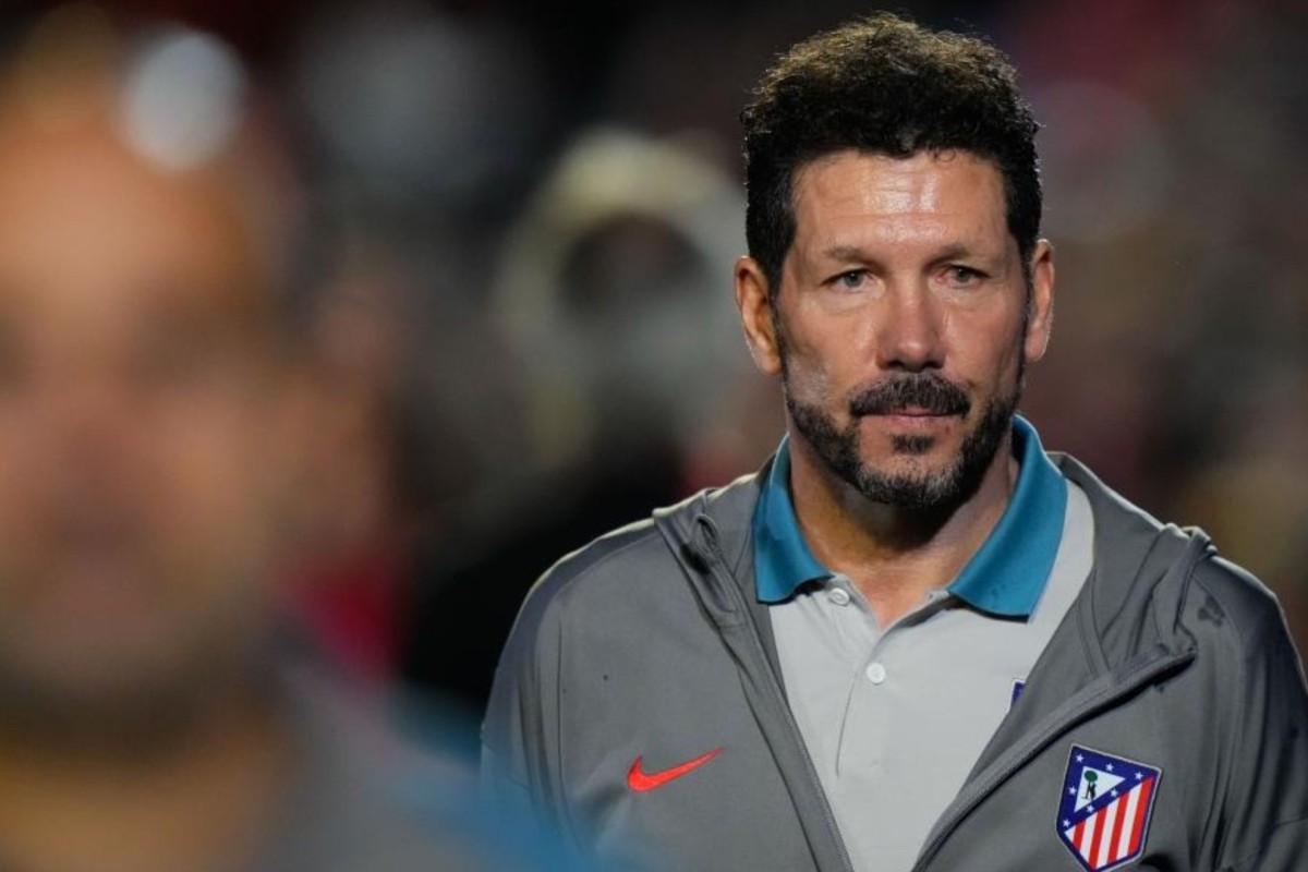 Simeone sobre Julián Álvarez, De Paul, Le Normand, Gallagher, Lenglet, Barrios, Llorente y Samu Lino Simeone sobre Julián Álvarez, De Paul, Le Normand, Gallagher, Lenglet, Barrios, Llorente y Samu Lino