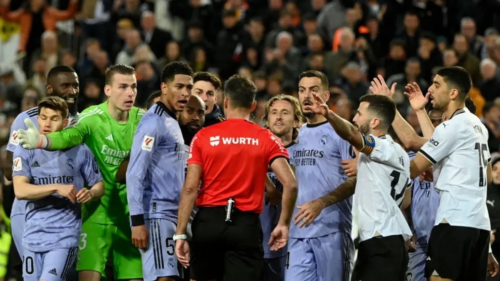 El Valencia-Real Madrid ya tiene nueva fecha El Valencia-Real Madrid ya tiene nueva fecha