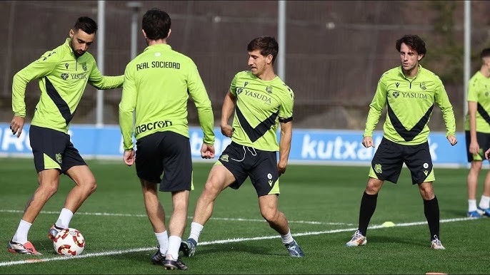 Última hora sobre Zubimendi, Sergio Gómez, Aihen Muñoz y Oskarsson Última hora sobre Zubimendi, Sergio Gómez, Aihen Muñoz y Oskarsson