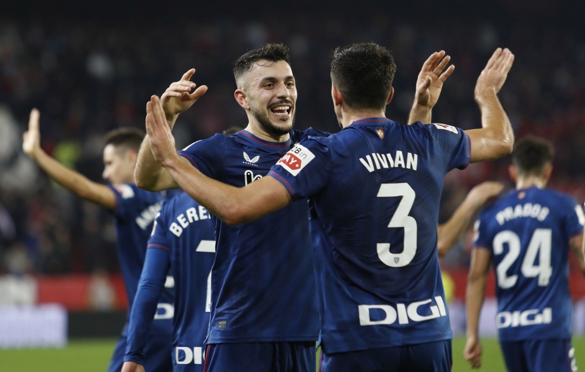 Vivian, Beñat Prados y De Marcos apuntan a titulares ante el Alavés Vivian, Beñat Prados y De Marcos apuntan a titulares ante el Alavés