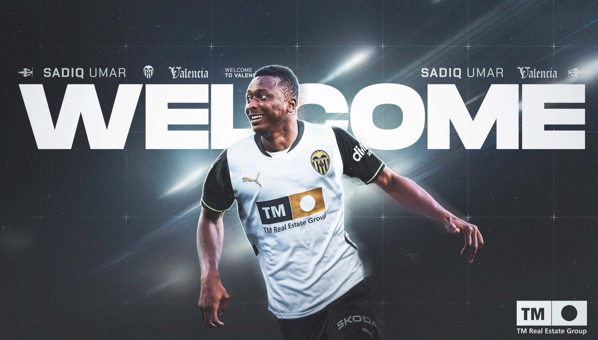 El Valencia hace oficial el fichaje de Umar Sadiq El Valencia hace oficial el fichaje de Umar Sadiq