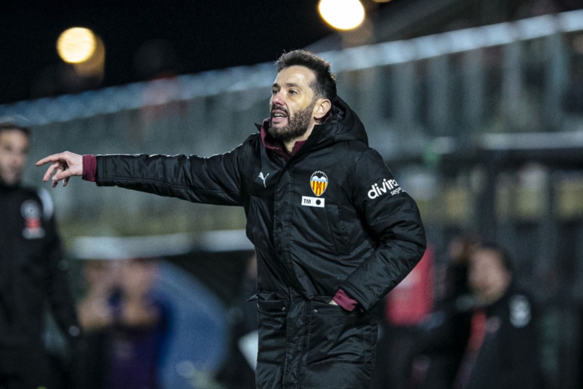 Corberán sobre Sadiq, Canós, Guillamón, el once titular y la evolución Corberán sobre Sadiq, Canós, Guillamón, el once titular y la evolución