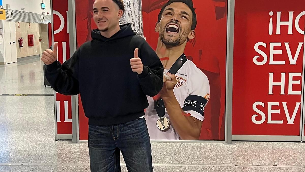 Rubén Vargas aterriza en Nervión Rubén Vargas aterriza en Nervión