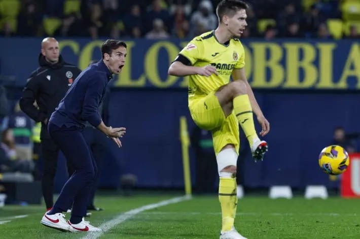 El motivo de la baja de Juan Foyth ante el Atlético El motivo de la baja de Juan Foyth ante el Atlético