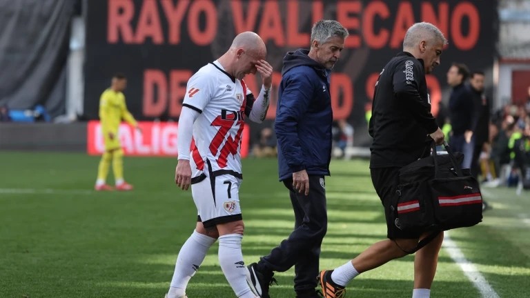 Isi Palazón cayó lesionado ante el Villarreal Isi Palazón cayó lesionado ante el Villarreal