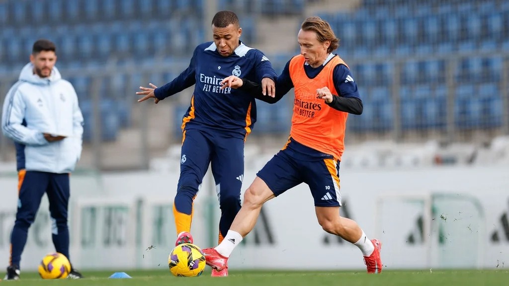 Fede Valverde sigue sin entrenar con el grupo y última hora de Mbappé y Courtois Fede Valverde sigue sin entrenar con el grupo y última hora de Mbappé y Courtois