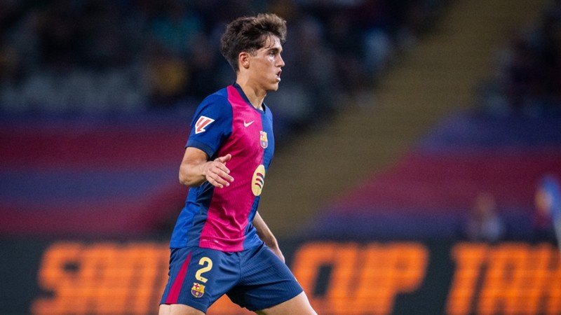 Cubarsí está descartado para recibir a Osasuna y Flick tiene clara la pareja de centrales Cubarsí está descartado para recibir a Osasuna y Flick tiene clara la pareja de centrales