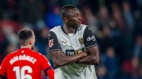 Sadiq volverá a Valencia tras recorrer 12.000km con Nigeria y jugar 0 minutos