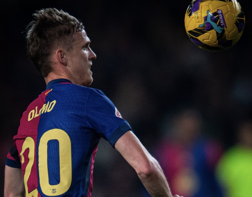 Dani Olmo cae lesionado ante Osasuna Dani Olmo cae lesionado ante Osasuna