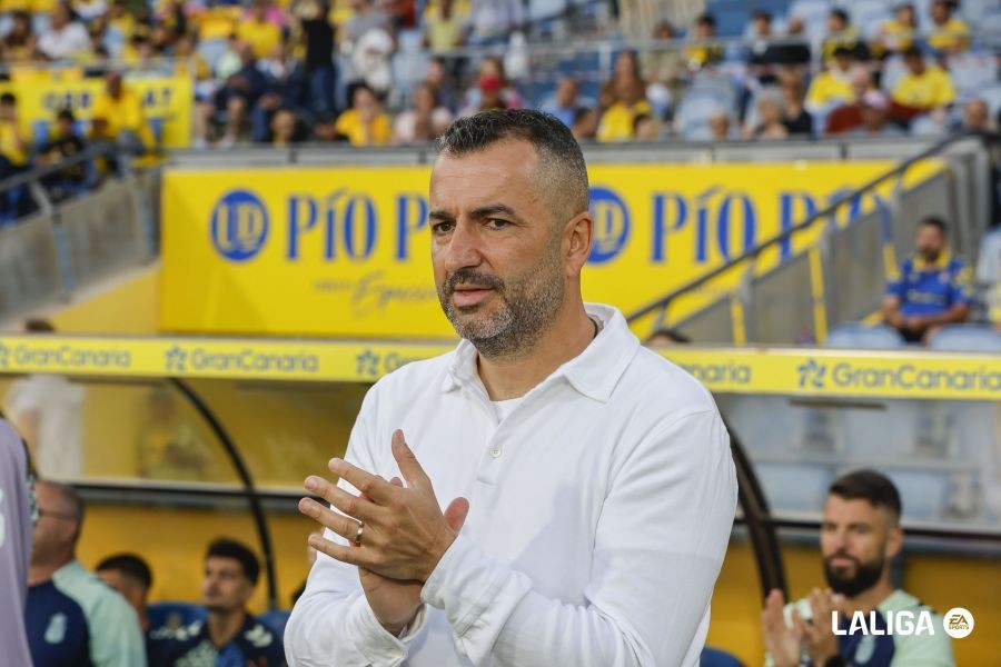 Diego Martínez sobre Fábio Silva, Januzaj, Cillessen y las posibilidades de salvarse Diego Martínez sobre Fábio Silva, Januzaj, Cillessen y las posibilidades de salvarse