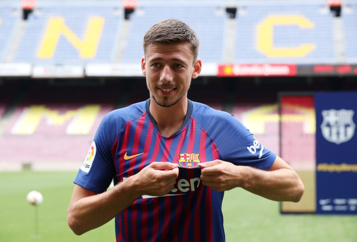 Lenglet negocia la rescisión de su contrato con el Barça Lenglet negocia la rescisión de su contrato con el Barça