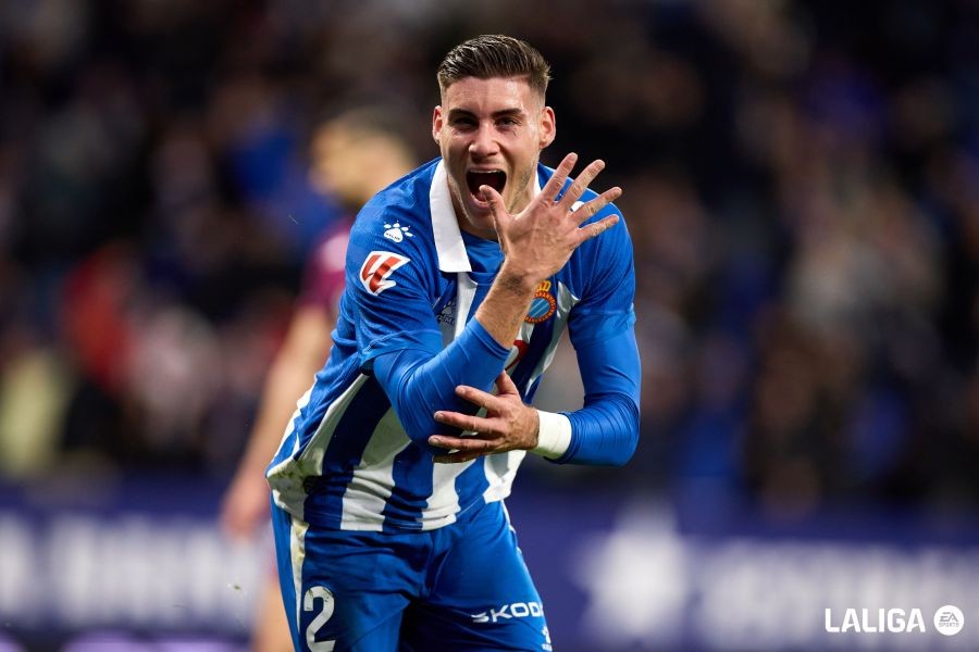 El Espanyol está cerca de cerrar el fichaje de Roberto Fernández en propiedad El Espanyol está cerca de cerrar el fichaje de Roberto Fernández en propiedad