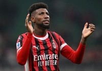 El Real Betis valora el posible regreso de Emerson