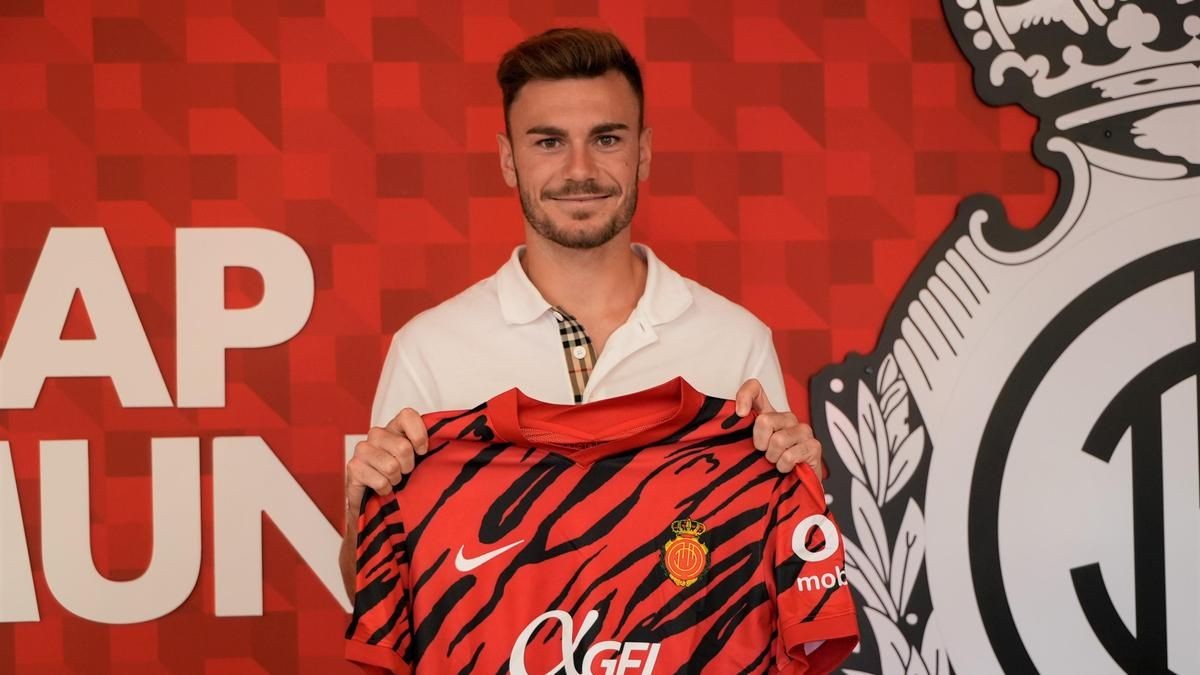 El Alavés pregunta al Mallorca por Toni Lato El Alavés pregunta al Mallorca por Toni Lato