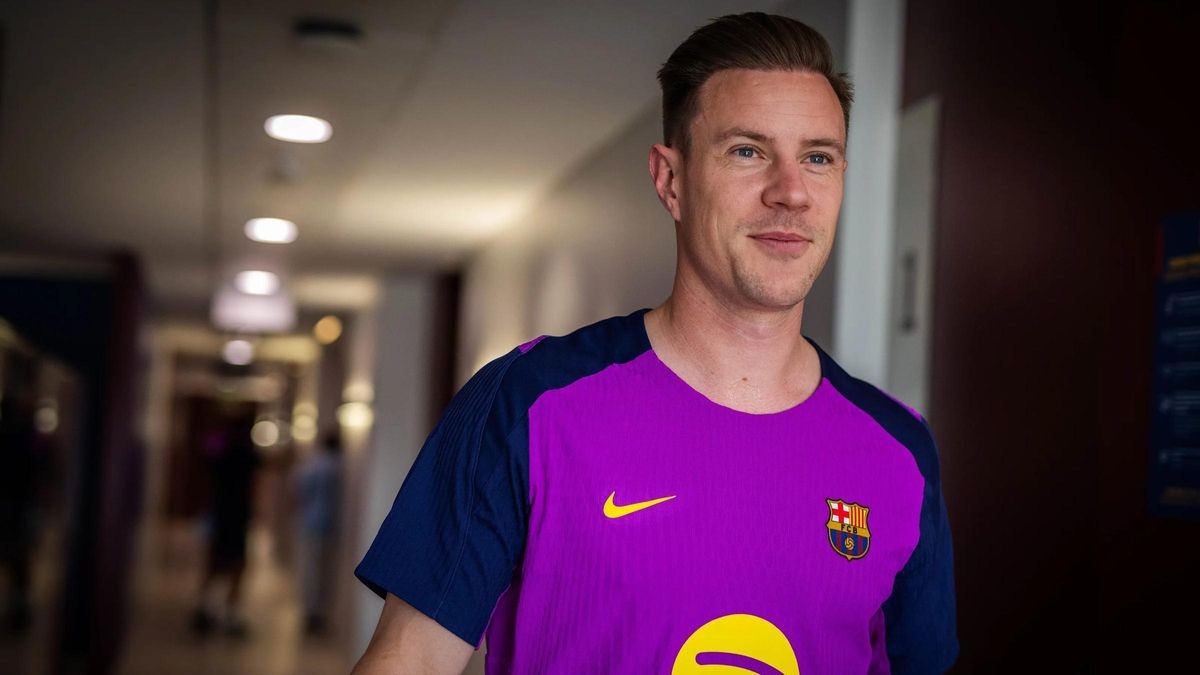 Ter Stegen podría pasar por quirófano y el Barcelona tendría margen para inscribir a Joan García Ter Stegen podría pasar por quirófano y el Barcelona tendría margen para inscribir a Joan García
