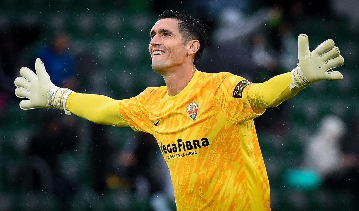Guía Fantasy de la plantilla, alineación tipo y recomendables de Elche C.F. temporada 25/26.