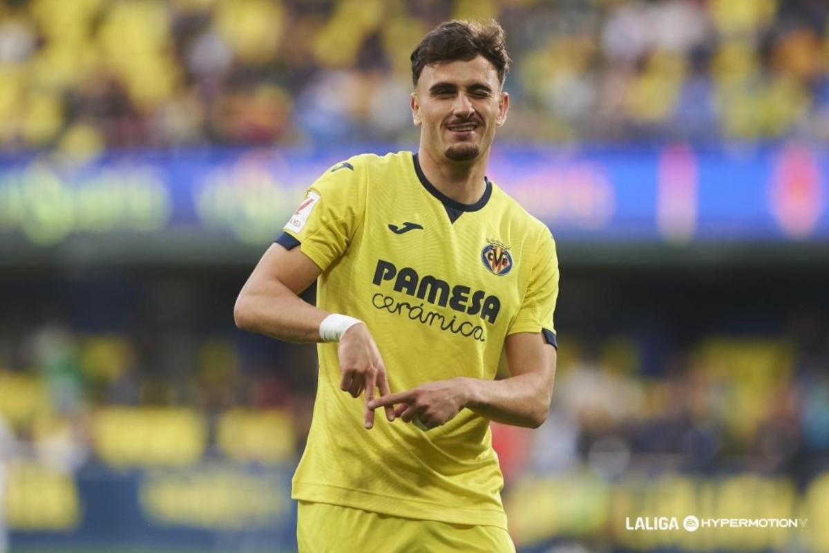 El Real Oviedo ficha a un nuevo delantero