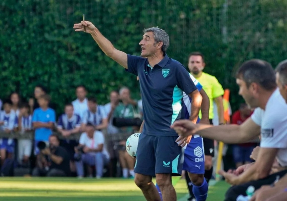 Valverde sobre Vivian, Nico, Unai Simón, Areso, Rincón, Unai Gómez, Yuri, Djaló y pide el fichaje de un central Valverde sobre Vivian, Nico, Unai Simón, Areso, Rincón, Unai Gómez, Yuri, Djaló y pide el fichaje de un central