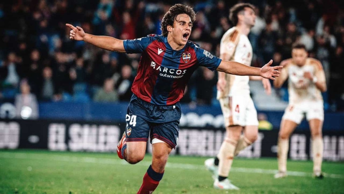 Carlos Álvarez, seria duda para el estreno liguero