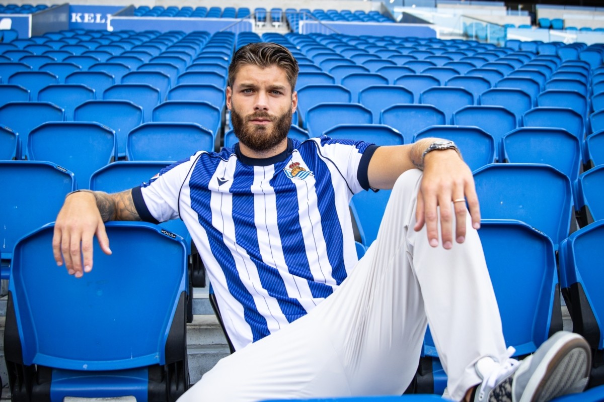 La Real Sociedad hace oficial el fichaje de Caleta-Car