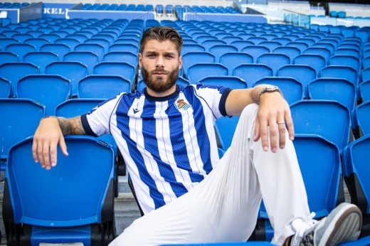 La Real Sociedad hace oficial el fichaje de Caleta-Car