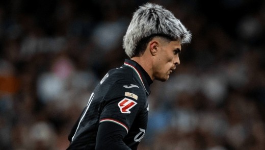 El Alavés sigue pendiente del futuro de Juan Cruz