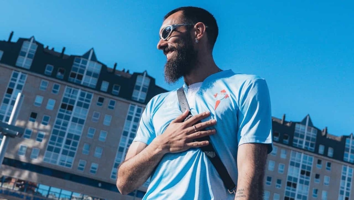 Borja Iglesias, cerca de sellar su vuelta al Celta de Vigo Borja Iglesias, cerca de sellar su vuelta al Celta de Vigo