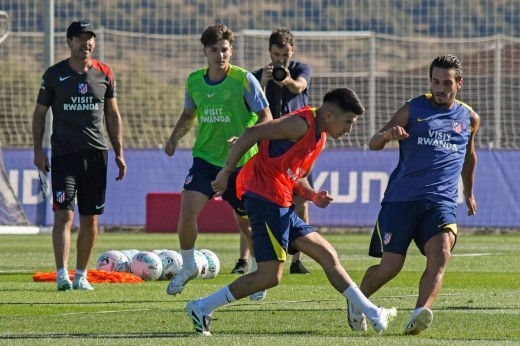Simeone ensaya un once muy titular con vistas a la jornada 1 ante el Espanyol