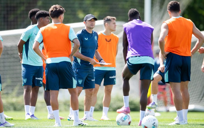 Nico Williams causa baja en el entrenamiento y novedades con Yuri, Sancet, Paredes y Prados Nico Williams causa baja en el entrenamiento y novedades con Yuri, Sancet, Paredes y Prados