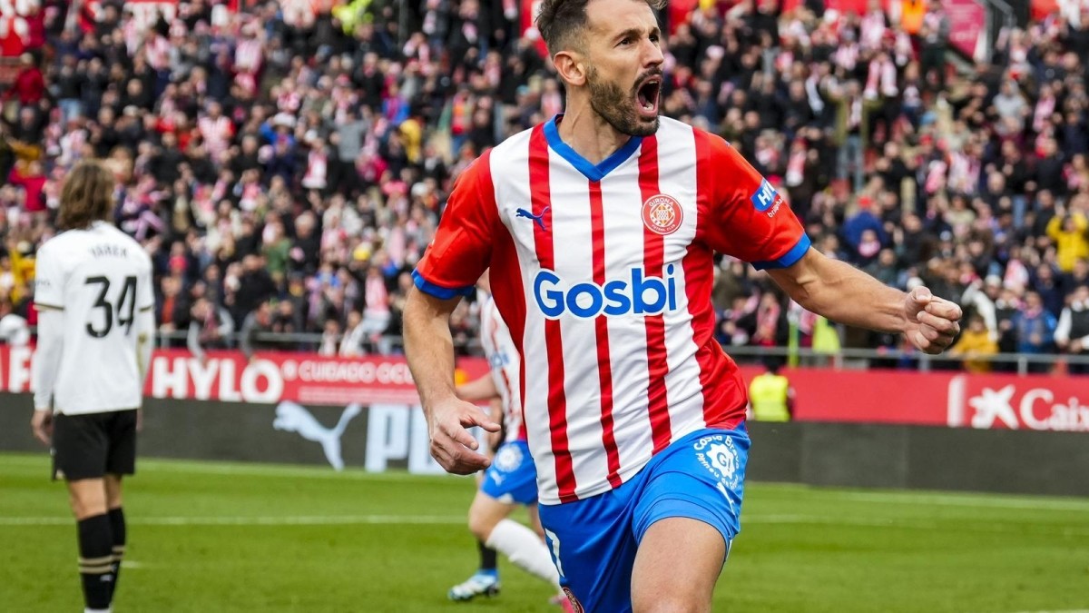 Guía Fantasy de la plantilla, alineación tipo y recomendables de Girona FC temporada 25/26.