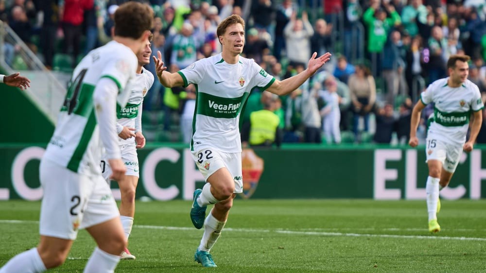 Guía Fantasy de la plantilla, alineación tipo y recomendables de Elche C.F. temporada 25/26.