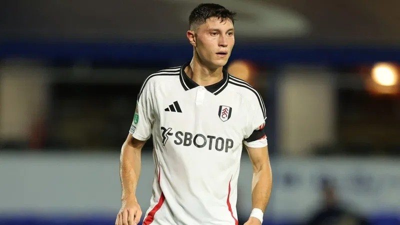 El Mallorca se interesa en Jorge Cuenca para reforzar la defensa El Mallorca se interesa en Jorge Cuenca para reforzar la defensa
