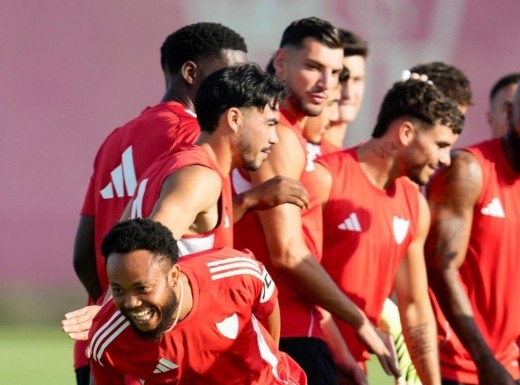 El Sevilla recupera un efectivo pero sigue con siete bajas y sin más inscritos
