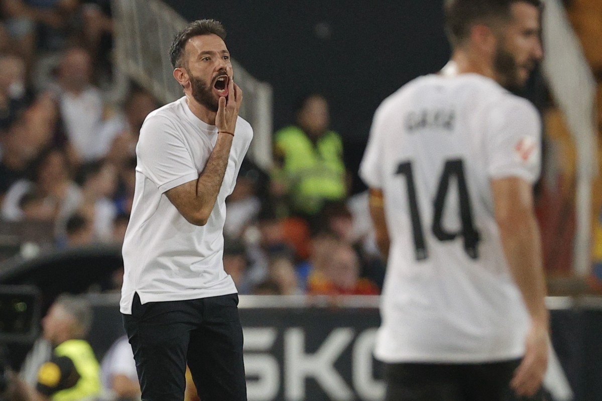 Corberán espera más fichajes y valora el partido de Copete
